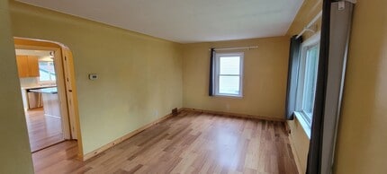 4724 Tioga St in Duluth, MN - Building Photo - Building Photo