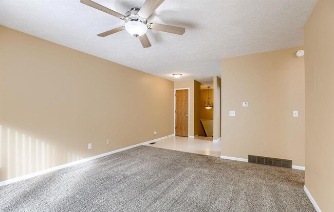 309 E 17th Ave in Bellevue, NE - Building Photo - Building Photo