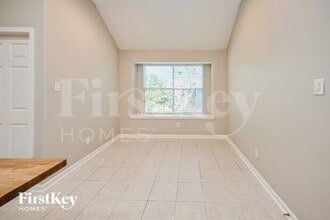 11906 Knoll Bend Ct in Houston, TX - Foto de edificio - Building Photo