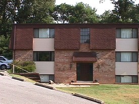 25 Nottingham Ln Apartments