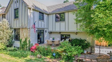 353 Bellaire St in Denver, CO - Building Photo - Building Photo