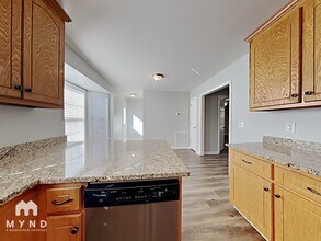 560 Sunray Dr in Clayton, NC - Building Photo - Building Photo