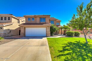 2829 E Glenhaven Dr in Phoenix, AZ - Building Photo