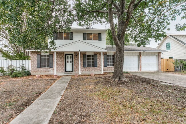 property at 10627 Rimcrest Dr