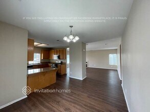 12813 Westbury Dr in Moreno Valley, CA - Building Photo - Building Photo
