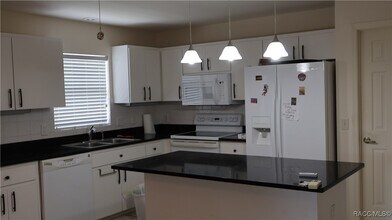 760 W Barrymore Dr in Beverly Hills, FL - Building Photo - Building Photo