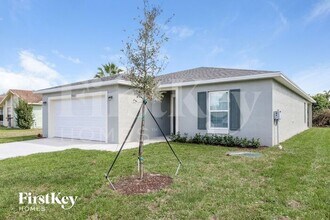 2661 SW Eastman St in Port St. Lucie, FL - Building Photo - Building Photo