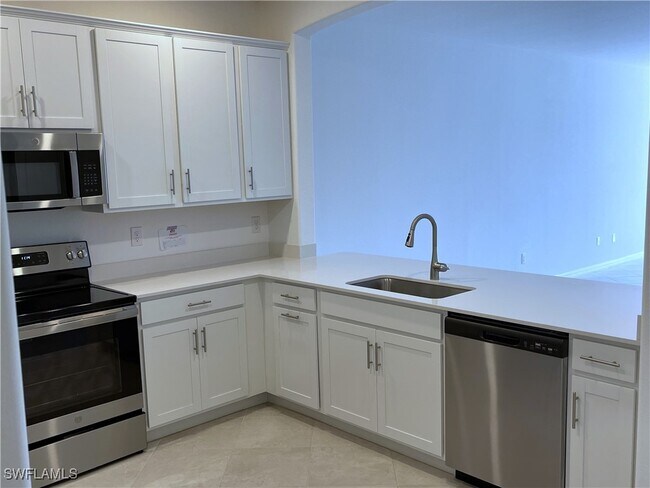 2176 Dragonfruit Wy in Naples, FL - Building Photo - Building Photo