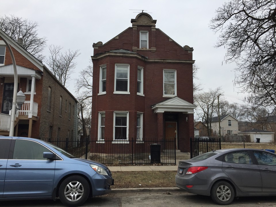 1634 S Komensky Ave in Chicago, IL - Building Photo