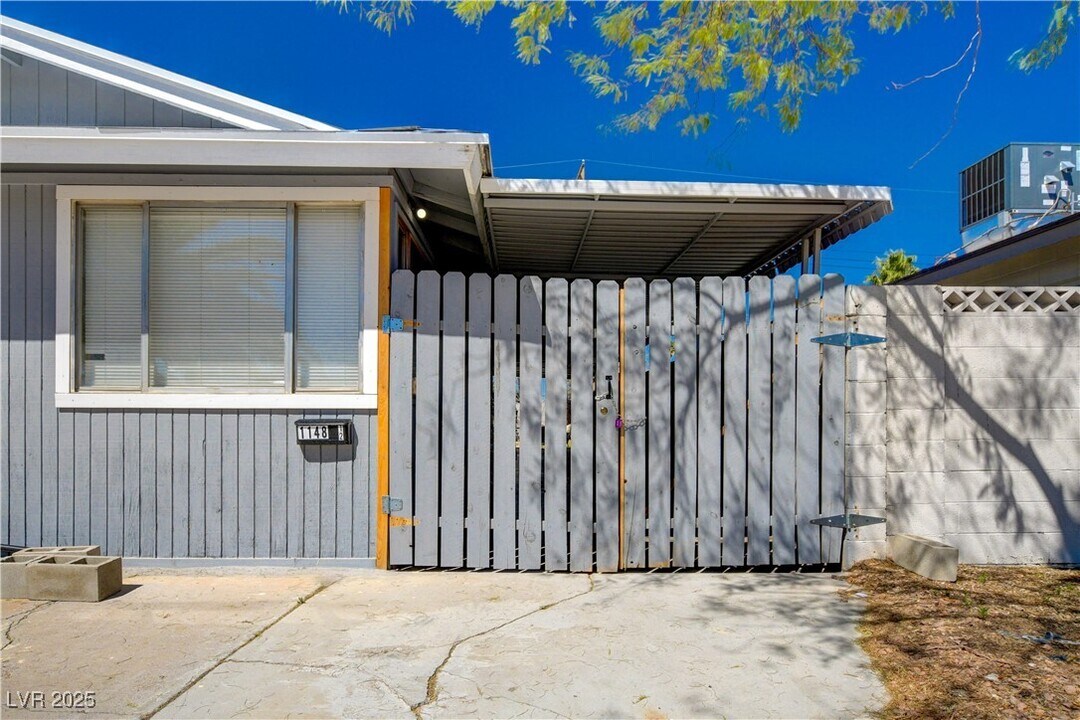 1148 Princess Katy Ave in Las Vegas, NV - Building Photo