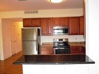 101 Townhouse Dr photo'