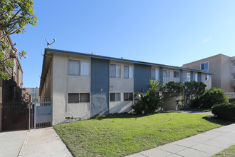 3760 Jasmine Ave in Los Angeles, CA - Building Photo - Building Photo