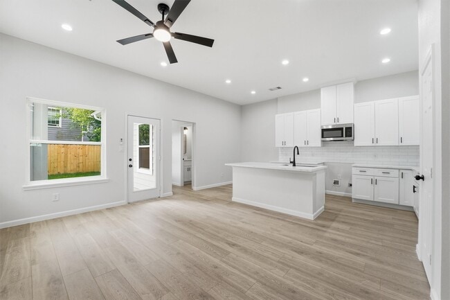 property at 4354 Clover St