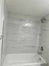 11511 NW 10th St in Pembroke Pines, FL - Building Photo - Building Photo