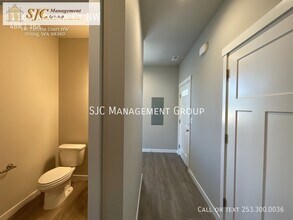 116 Tacoma Ct NW in Orting, WA - Building Photo - Building Photo