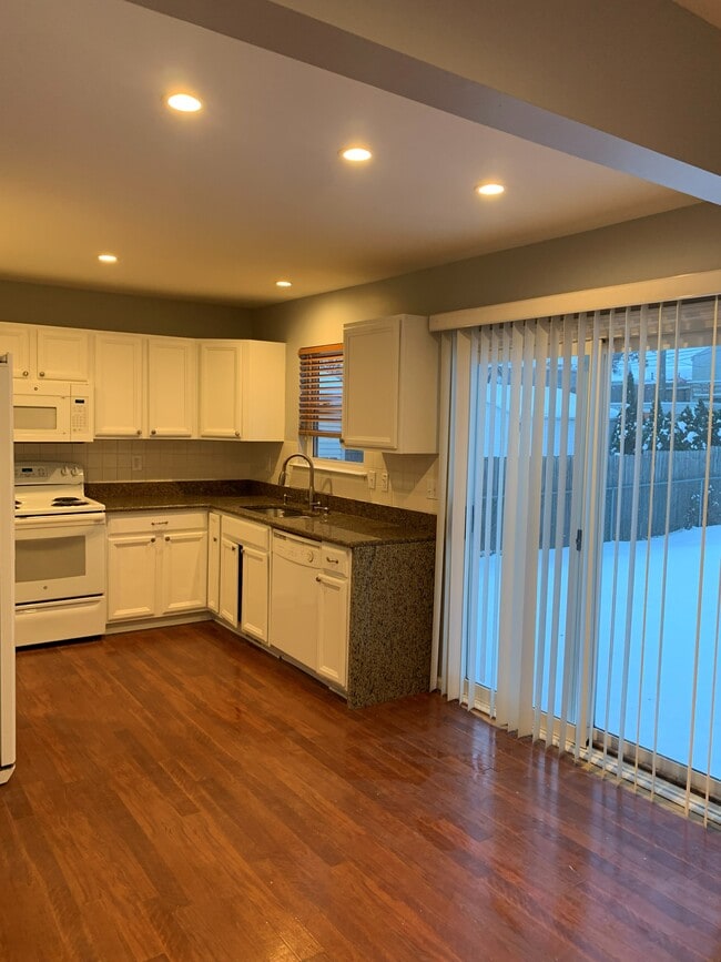 property at 2941 Beland Ave