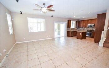6470 Little Harbor Ct in Las Vegas, NV - Building Photo - Building Photo