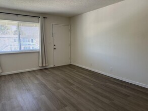 399 Dunster Dr in Campbell, CA - Building Photo - Building Photo