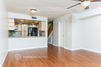 4430 SW 70th Terrace in Davie, FL - Foto de edificio - Building Photo