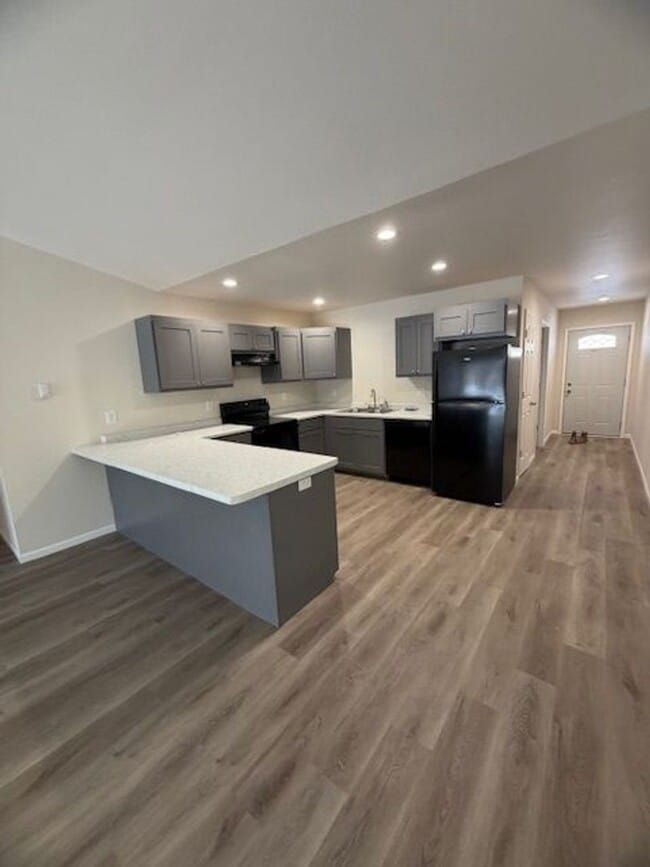 8339-8341 3rd St in Pittsville, WI - Building Photo - Building Photo