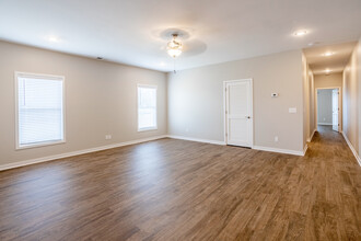 Z Place Commons in Rockport, IN - Building Photo - Interior Photo