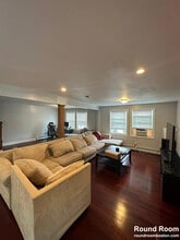 73 Almont St, Unit 2 in Medford, MA - Building Photo - Building Photo