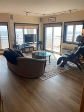 780 W Broadway in Long Beach, NY - Building Photo - Building Photo