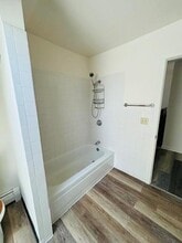 201 Oakland Ave in Providence, RI - Building Photo - Building Photo