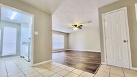 2405 Pedernales Dr - 16