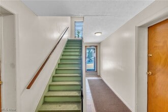 4428 Turney Rd in Cleveland, OH - Building Photo - Building Photo