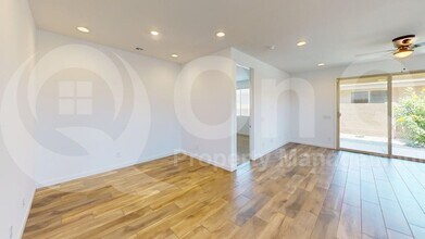 17108 W Fallen Leaf Ln in Surprise, AZ - Building Photo - Building Photo