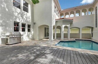 2712 W Leila Ave in Tampa, FL - Building Photo - Building Photo