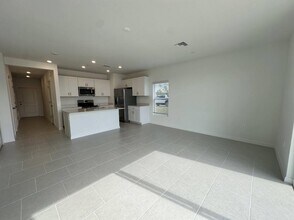 4234 Caterina Ct in North Fort Myers, FL - Building Photo - Building Photo