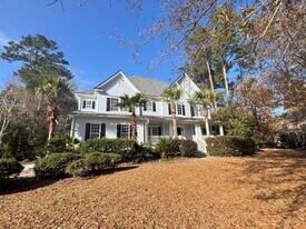 1822 S James Gregarie Rd in Mount Pleasant, SC - Building Photo