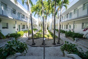 331 85th St in Miami Beach, FL - Building Photo