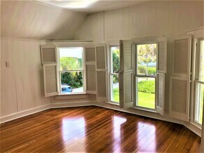 835 Victoria Dr in Dunedin, FL - Building Photo - Building Photo