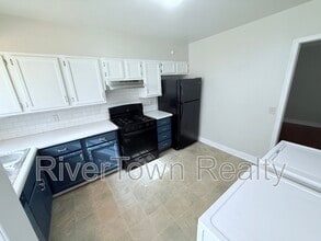 3560 Poplar Ave in Memphis, TN - Building Photo - Building Photo