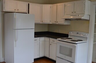 125 Harriet St, Unit 125 in South Portland, ME - Foto de edificio - Building Photo