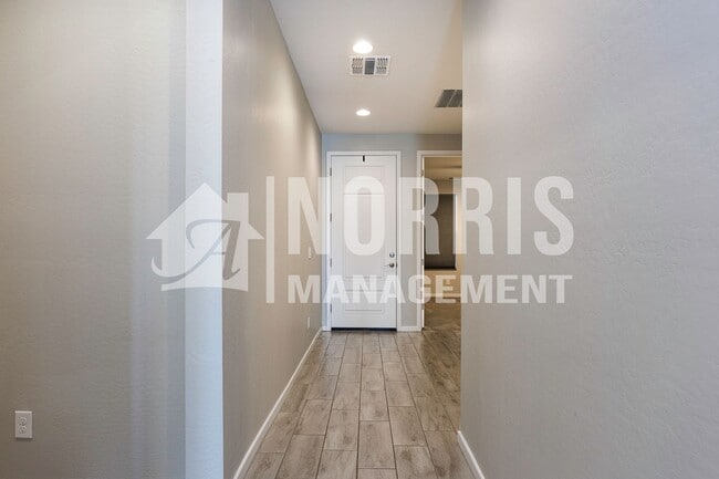 738 W Kingman Dr in Casa Grande, AZ - Building Photo - Building Photo