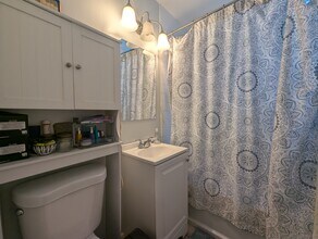 1520 W Melrose St, Unit 2R in Chicago, IL - Building Photo - Building Photo