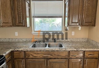 2708 Primrose Ave in Edinburg, TX - Building Photo - Building Photo