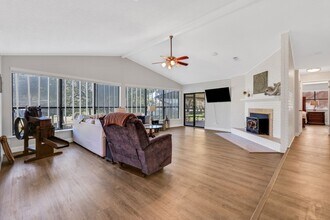 148 S Oak Bluff St in Trinity, TX - Building Photo - Building Photo