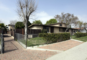San Cristobal Apartments in Pomona, CA - Building Photo