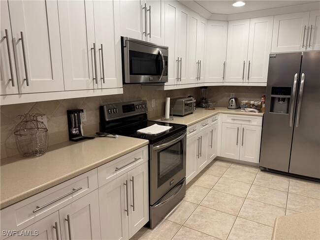 10030 Valiant Ct in Miromar Lakes, FL - Building Photo - Building Photo