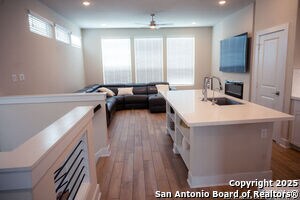 8851 Oakland Rd in San Antonio, TX - Building Photo - Building Photo