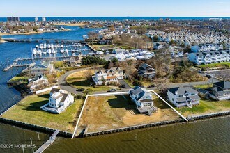 5 Marine Pl in Long Branch, NJ - Building Photo - Building Photo