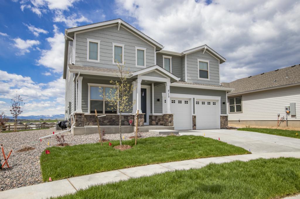 715 Lene Ln in Berthoud, CO - Building Photo