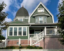 205 Scammel St in Marietta, OH - Building Photo