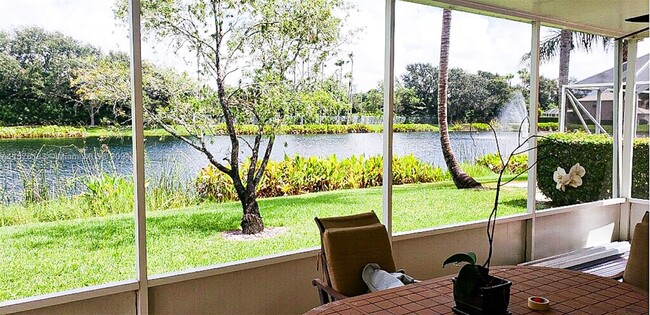 9535 Fox Trot Ln in Boca Raton, FL - Foto de edificio - Building Photo