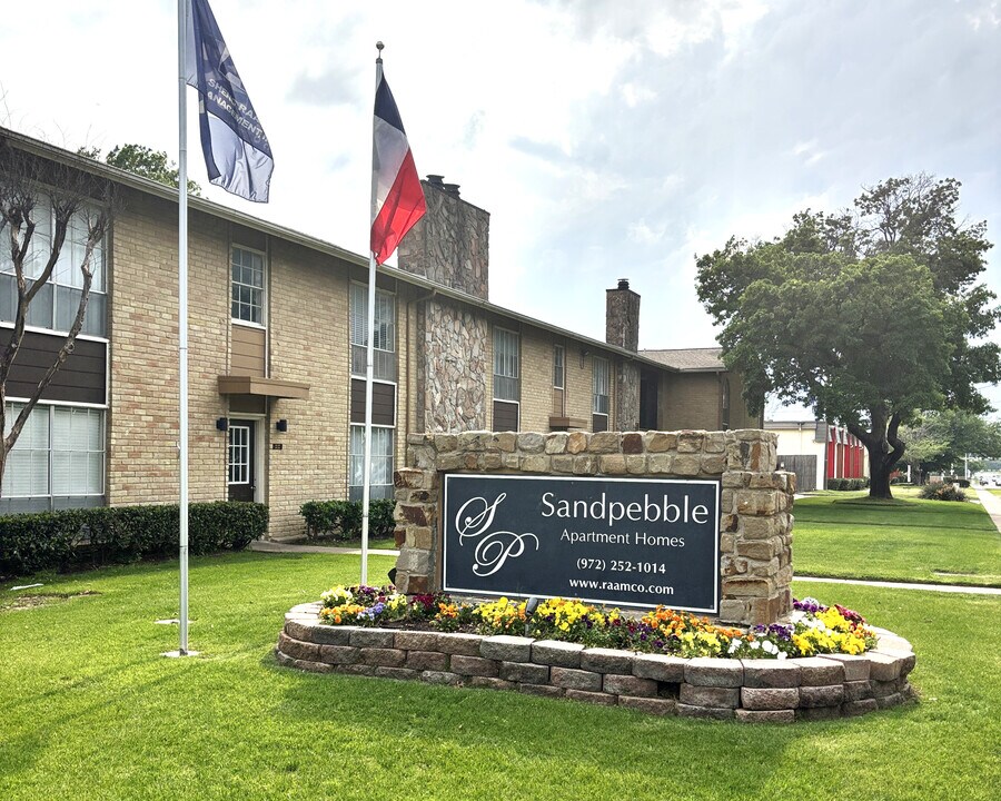 Sandpebble in Irving, TX - Building Photo